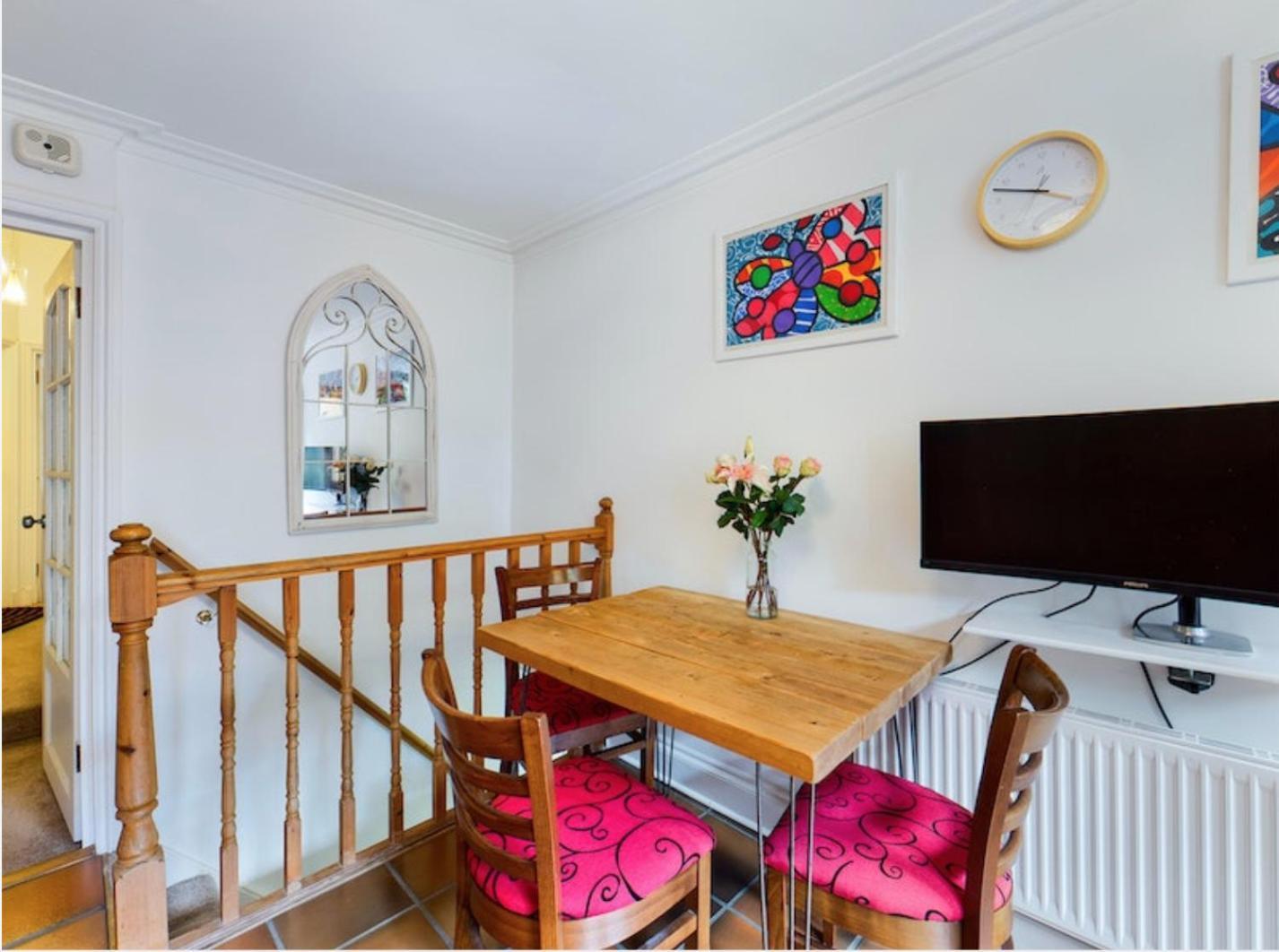 The Clapham Apartment With Private Patio Лондон Экстерьер фото