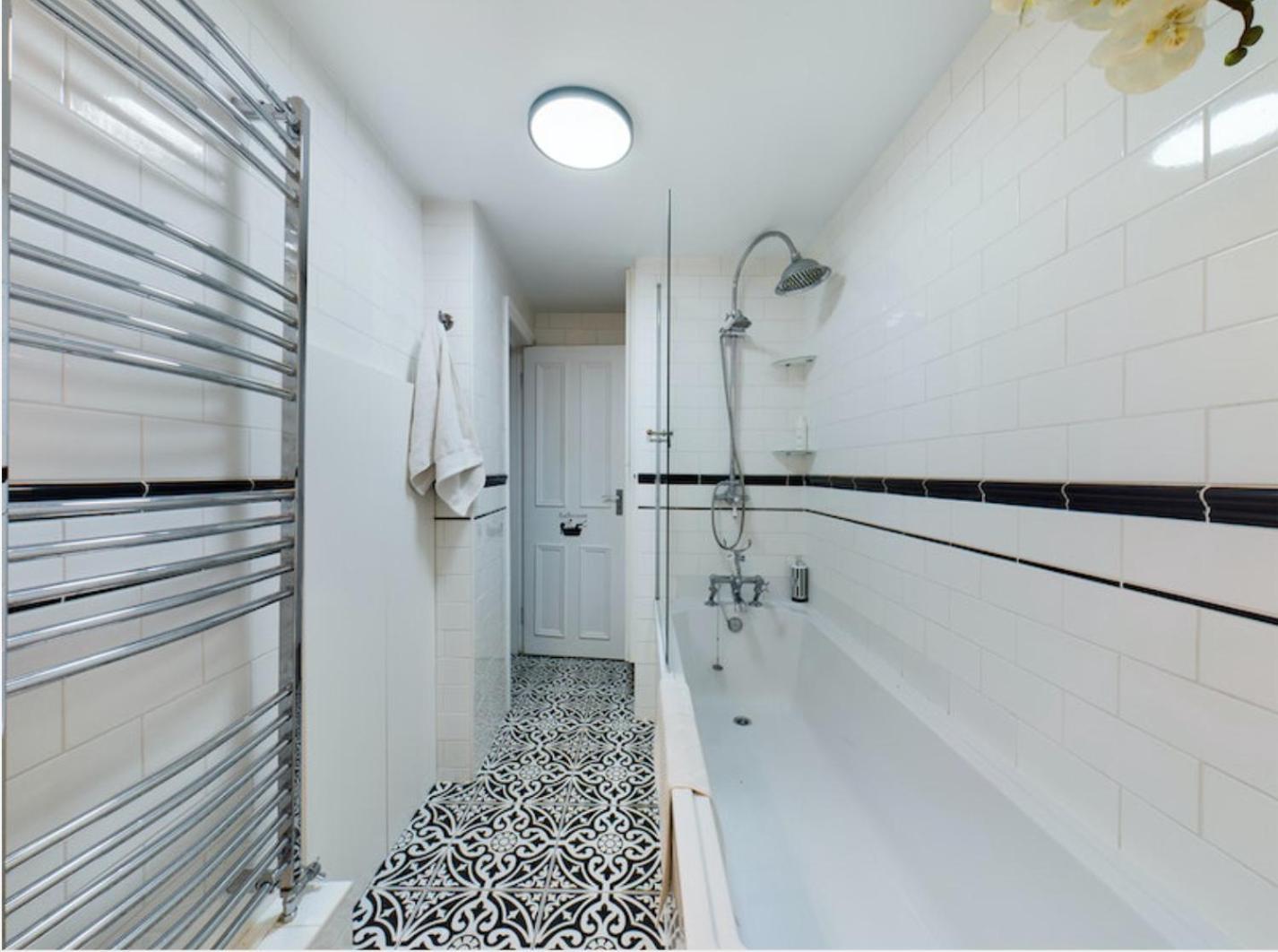 The Clapham Apartment With Private Patio Лондон Экстерьер фото