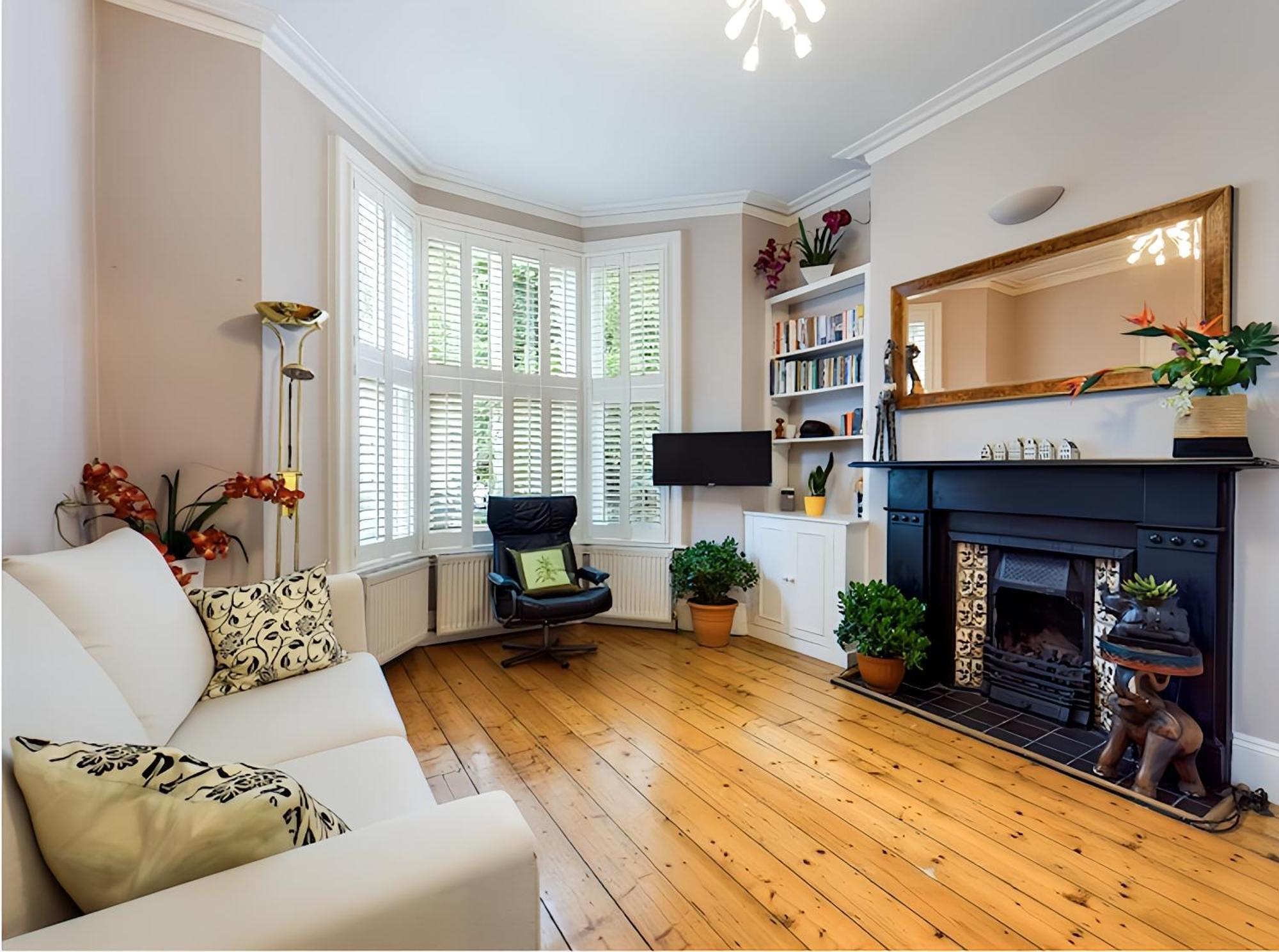The Clapham Apartment With Private Patio Лондон Экстерьер фото