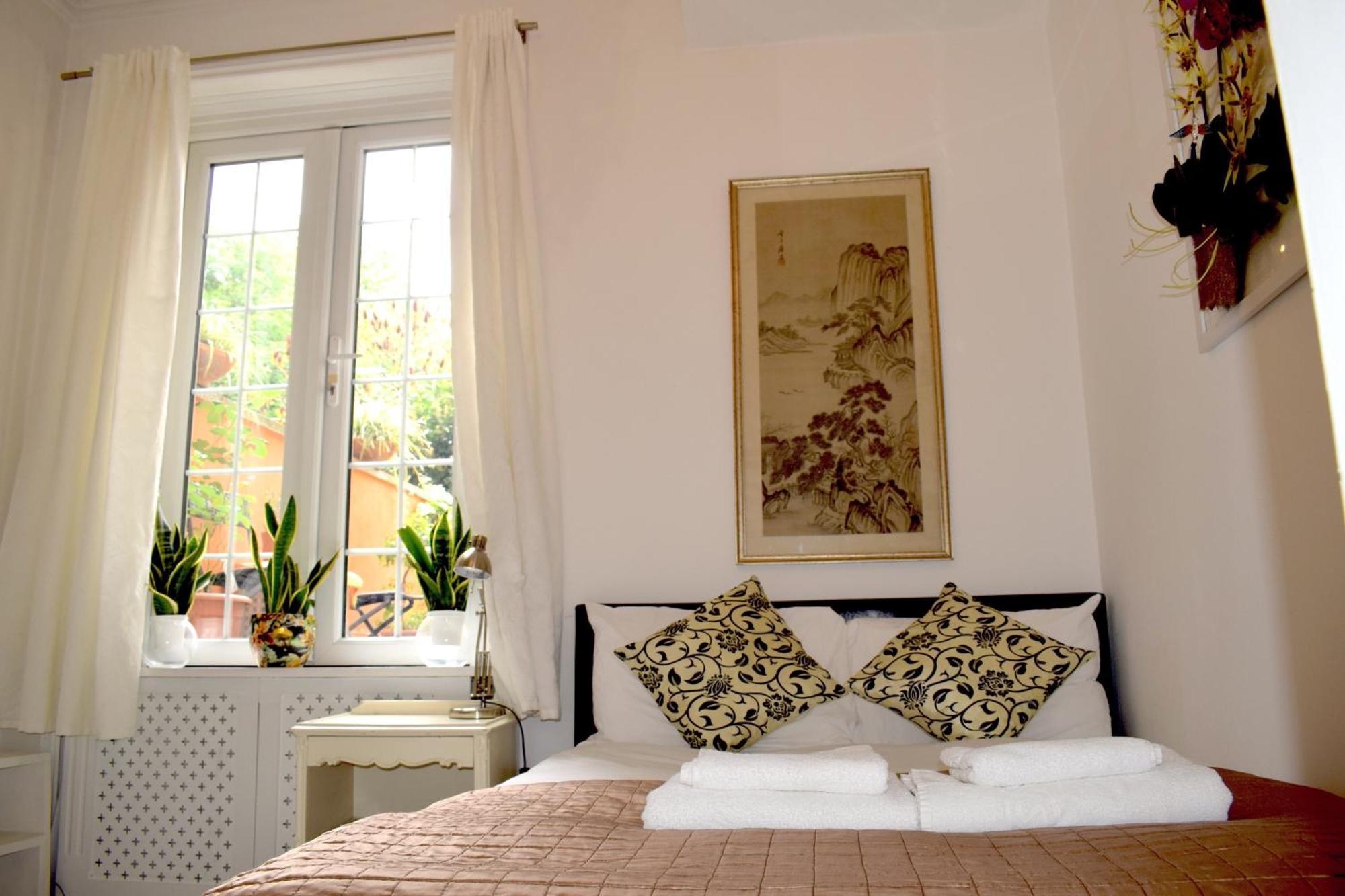 The Clapham Apartment With Private Patio Лондон Экстерьер фото